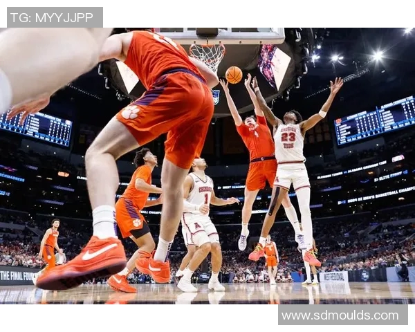 篮球十佳球集锦 精彩瞬间尽显球场风采 展现篮球魅力与激情