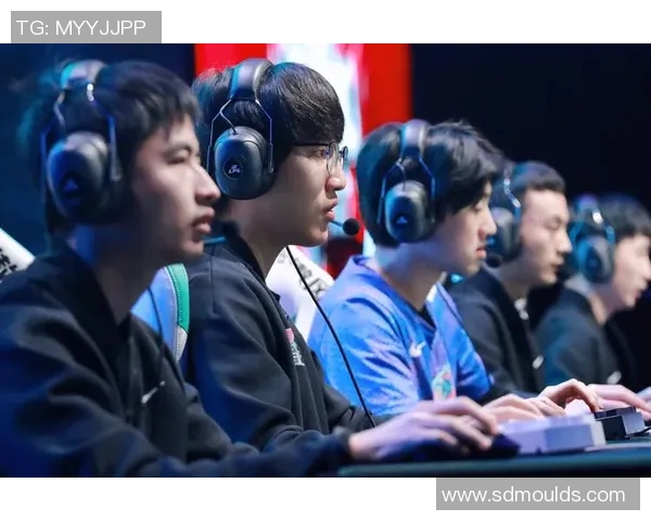 和平精英纪实：深度探讨LNG战队的成长与辉煌历程