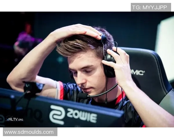 深度探讨杨静在CSGO世界中的成长与挑战之路