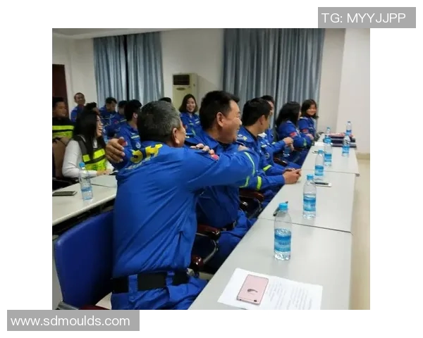 重庆排球队实力大变革引发热议展望未来发展新篇章 重庆排球队实力大变革引发热议展望未来发展新篇章