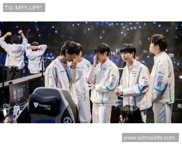 FPX战队如何通过迅速变革重塑英雄联盟赛场的竞争格局 FPX战队如何通过迅速变革重塑英雄联盟赛场的竞争格局