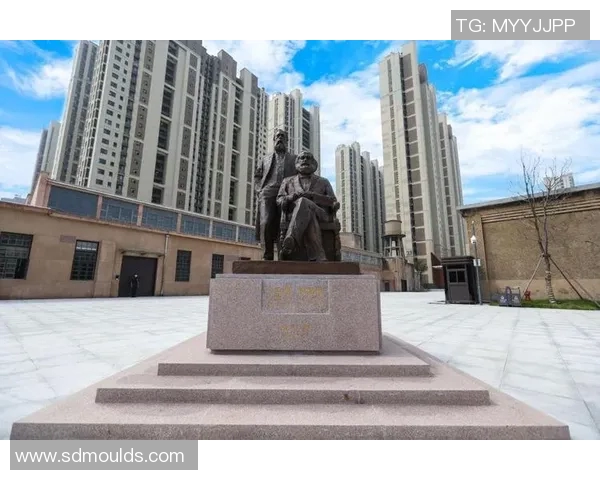 南京足球队的成长之路:从默默无闻到璀璨辉煌的奋斗历程 南京足球队的成长之路:从默默无闻到璀璨辉煌的奋斗历程